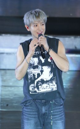 สุดยอดจริงๆ (เอลี่ไทย)! CHANYEOL ประทับใจ Thai EXO-L หลังร่วมสร้างเมืองแห่งความสุขในไลฟ์คอนเสิร์ตเดี่ยว 2024 CHANYEOL LIVE   TOUR : 都市風景 (City-scape) in BANGKOK